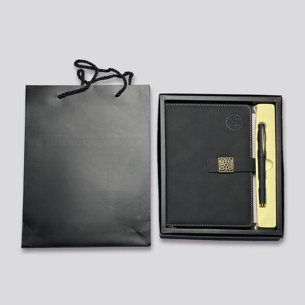 Lined Journal & Pen Gift Set— Black (FREE Engraving)